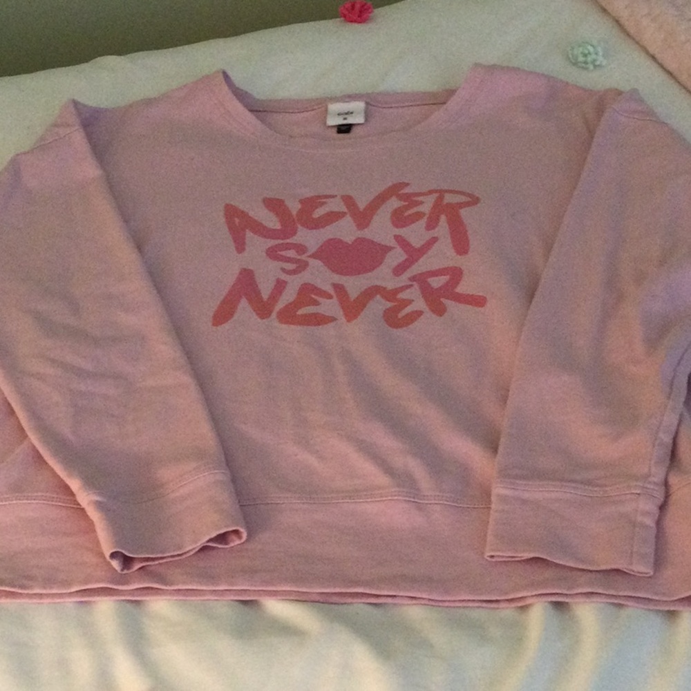 Pink Graphic Women's Sweater